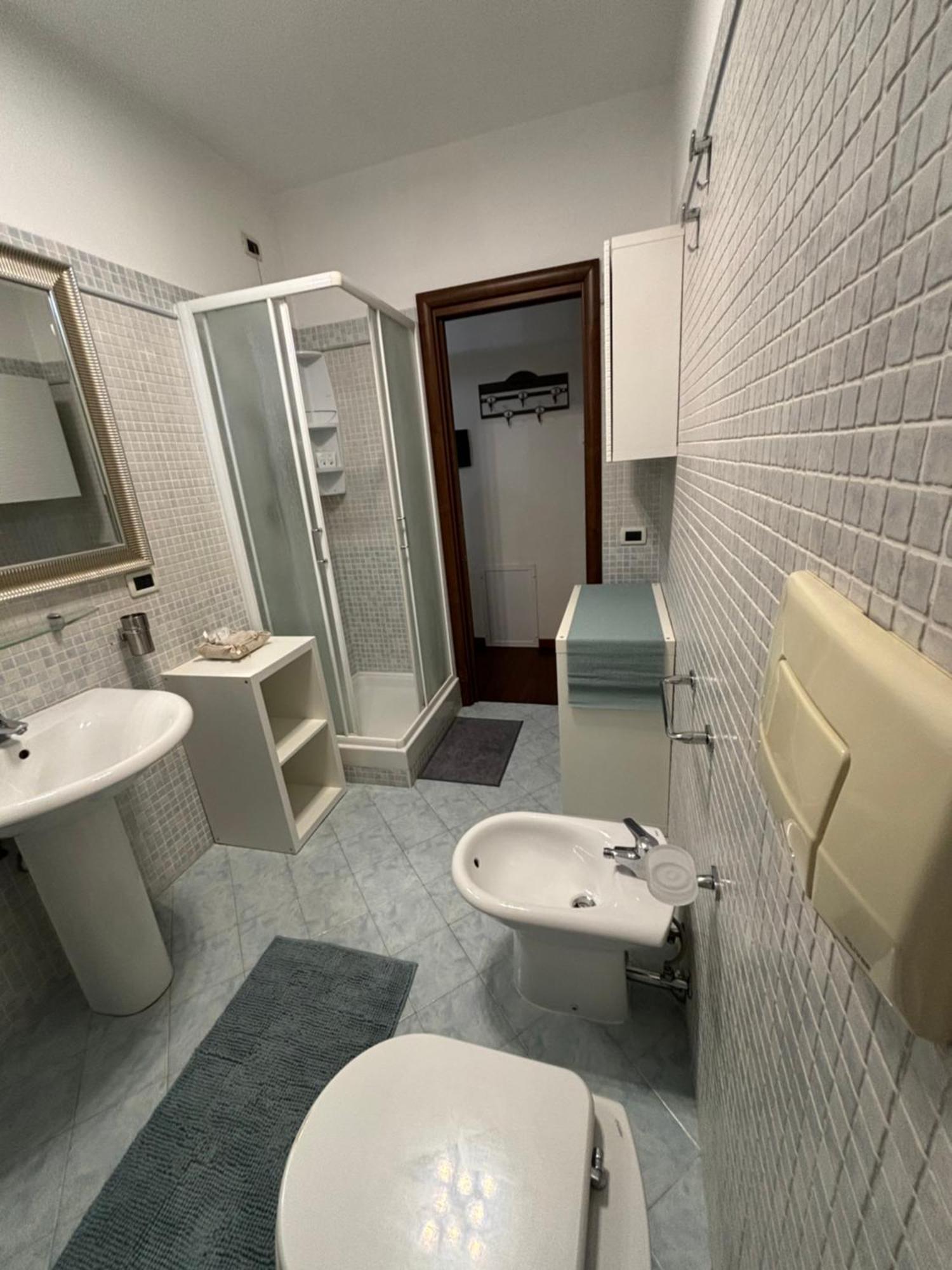 Michelangelo Apartment Пескара Екстериор снимка
